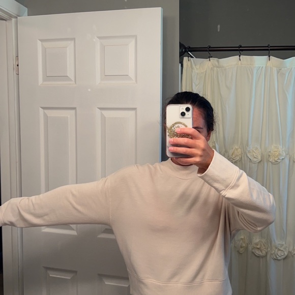 Cream Turtle neck Fabletics sweater - Picture 5 of 5